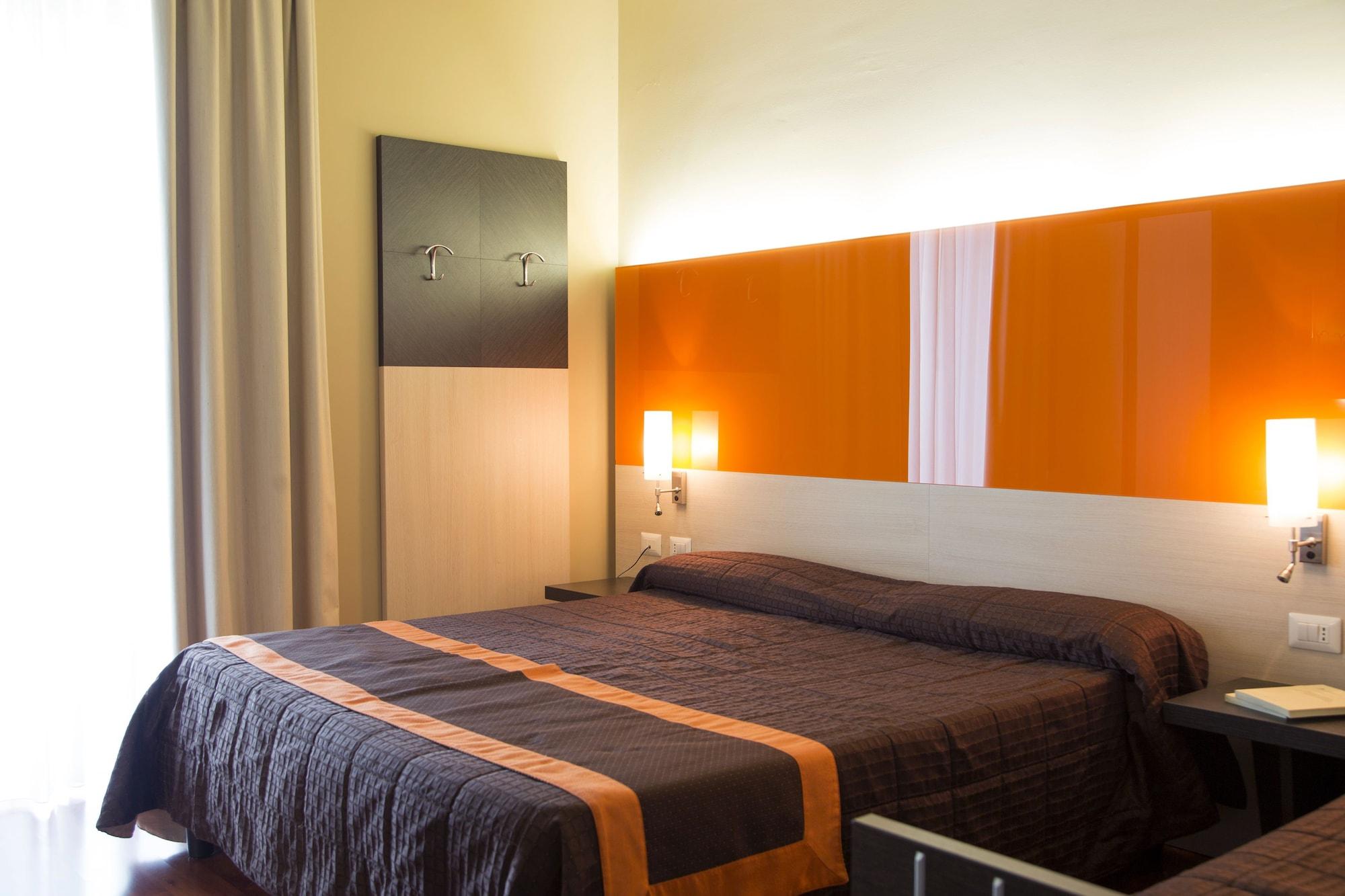 Hotel Meeting Stresa Bagian luar foto