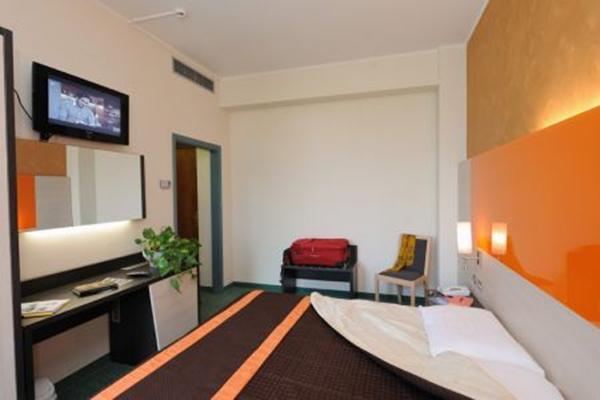 Hotel Meeting Stresa Bagian luar foto