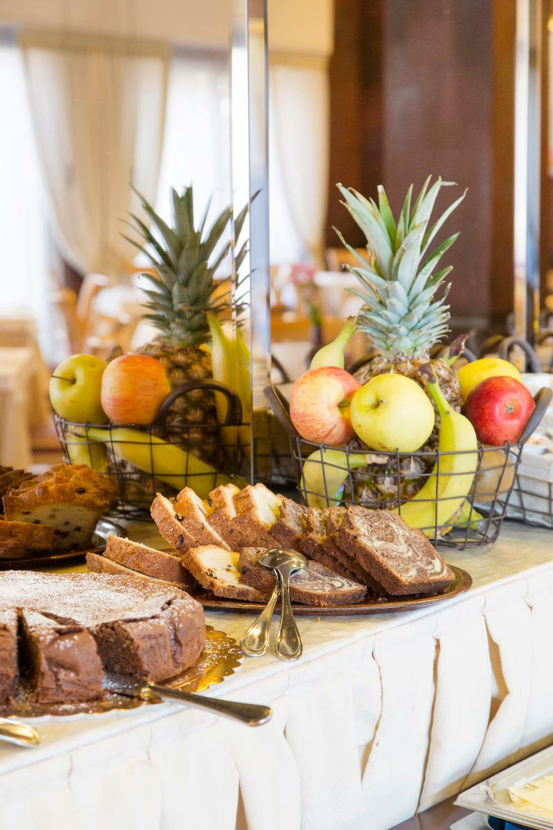 Hotel Meeting Stresa Bagian luar foto